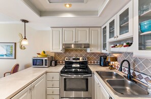 Fridge, microwave, oven, stovetop - Direct Oceanfront Condo on S. Hutchinson Island/Stuart (Stuart)