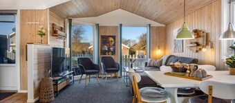 Beautiful home in Hemmet with WiFi