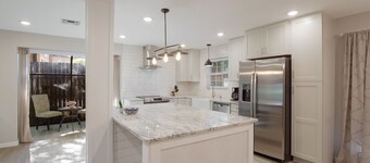 Spacious & Bright Home in Medical Center Area 