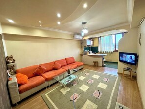 Smart TV - House for rent at a distance of 1,5 km from Republic Square (Yerevan)