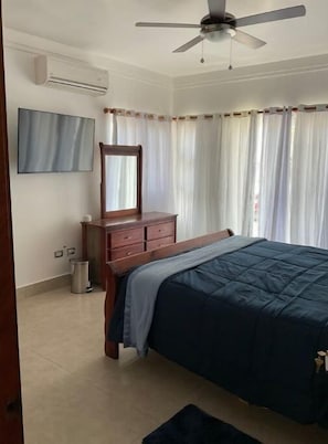 2 bedrooms, in-room safe, desk, iron/ironing board - Charming 2 Bedroom Condo (Sosúa)
