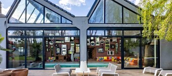 Awesome home in Breuillet with sauna