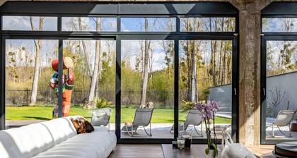 5 bedroom gorgeous home in Breuillet