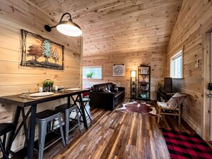 Smart TV, fireplace, video games