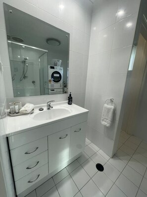 Kostenlose Toilettenartikel, Haartrockner