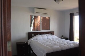 4 bedrooms, free WiFi, bed sheets