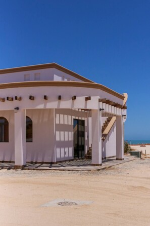 Exterior - Oceanfront Luxe Oasis - San Felipe Baja Retreat (San Felípe)