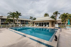 Immagine non classificata, 3 di 13, pulsante