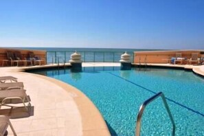 Immagine non classificata, 2 di 13, pulsante