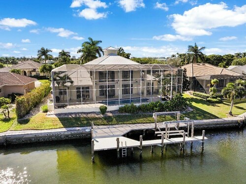 Gorgeous 3 BDR waterfront home on Marco Island.