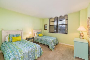 Unclassified image, 5 of 18, button - Lovely 2 bedroom 2 bath condo on the second floor (Marco Island)