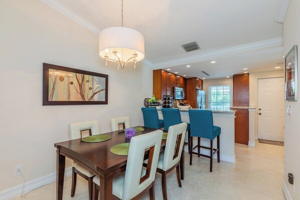 Immagine non classificata, 1 di 16, pulsante