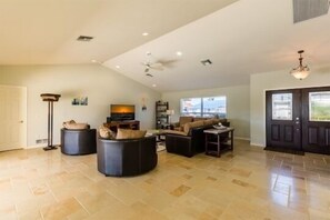 Unclassified image, 5 of 17, button