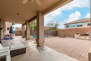 Terrace/patio