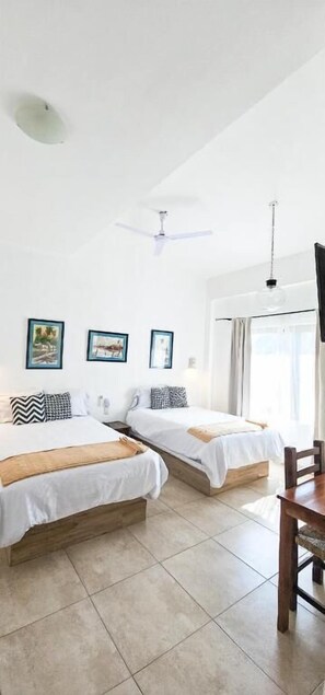 Double Room, 2 Double Beds - La Familia Hotel y Restaurante (San Blas)