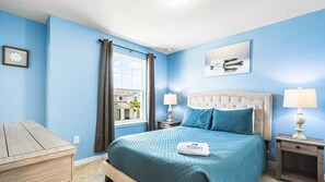 7 habitaciones, tabla de planchar con plancha, wifi y ropa de cama 