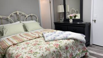 1 chambre, fer et planche Ă repasser, draps fournis