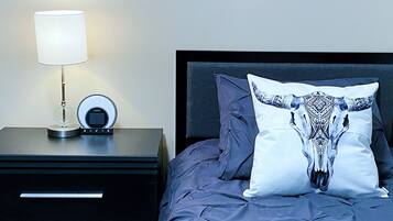 4 Schlafzimmer, Internetzugang, Wecker, Bettwäsche