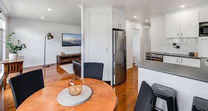 "Eastside Haven" - Central & Convenient!