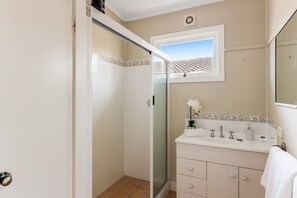 Hair dryer, towels