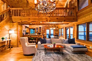 Smart TV, chimenea, videojuegos y futbolito 