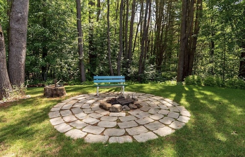 Great Sacandaga Lake Front Home in Northville