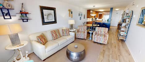 Condo, 2 Bedrooms | Living area