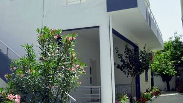 Apartment | Exterior