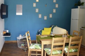 Apartment | Dining