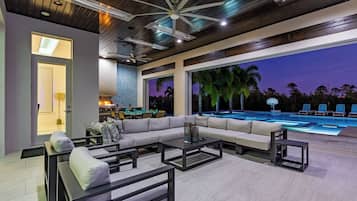 House (The Stephen) | Private pool