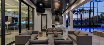 Villatel Luxury Homes at Reunion Resort