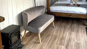 Travel crib, bed sheets