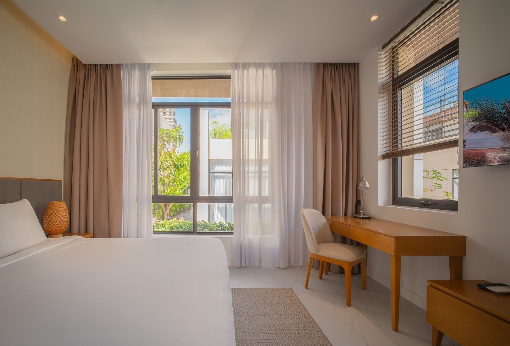 Villa, 3 soverom, privat basseng, hageutsikt | Sengetøy av topp kvalitet, senger med overmadrass og minibar