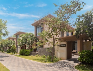 3-Bedroom Villa with Private Pool | Premium bedding, pillowtop beds, minibar, individually decorated - Cam Ranh Mystery Villas & Resort (Cam Lam)