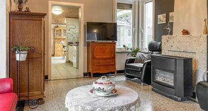 Gemütliches Zuhause in Merkem mit WLAN