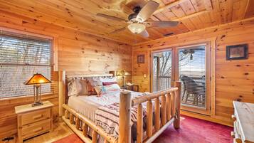 3 bedrooms, free WiFi, bed sheets