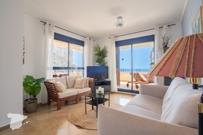 TV - CostaBlancaDreams - Maroen in Calpe (Calpe / Calp)