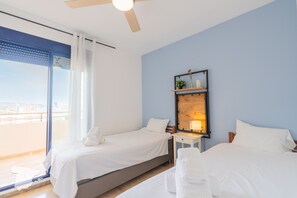 2 bedrooms, iron/ironing board, free WiFi, bed sheets - CostaBlancaDreams - Maroen in Calpe (Calpe / Calp)