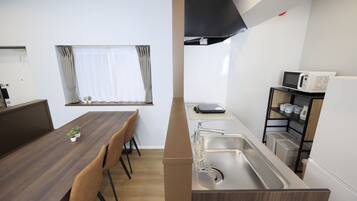 Twin room 301 | Free WiFi, bed sheets