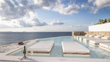 Kolam renang terbuka