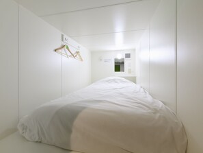 Basic Shared Dormitory, Men only, Non Smoking, Shared Bathroom | Free WiFi, bed sheets - Tabist Capsule Inn Kasakake (Midori)
