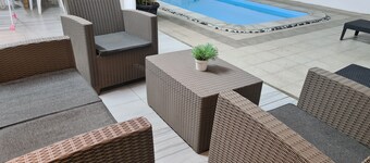 Anazli Villa - Private Villa in the heart of the north - 5 Min from the beach!!