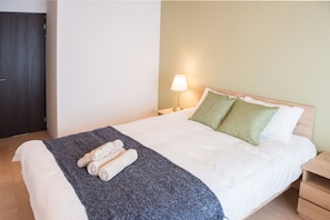 Wifi gratis y ropa de cama 