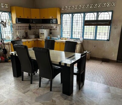 OYO Home 90725 Harmony Silk