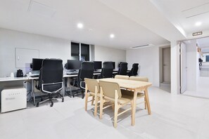 Suite familiar | Escritorio y wifi gratis