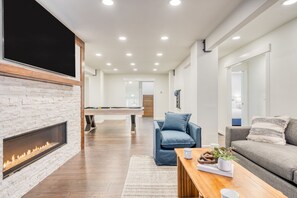 Smart TV, fireplace, table football, offices