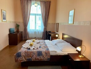 Basic Double or Twin Room - Hotel Victor  (Prague)