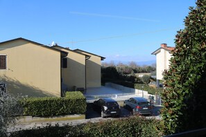 Vue de la maison de vacances [été]