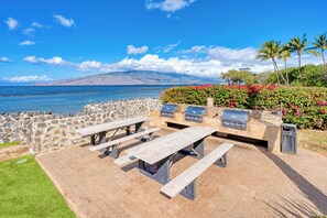 Outdoor dining - Menehune 106 Ocean Views in Updated Condo Home (Kihei)