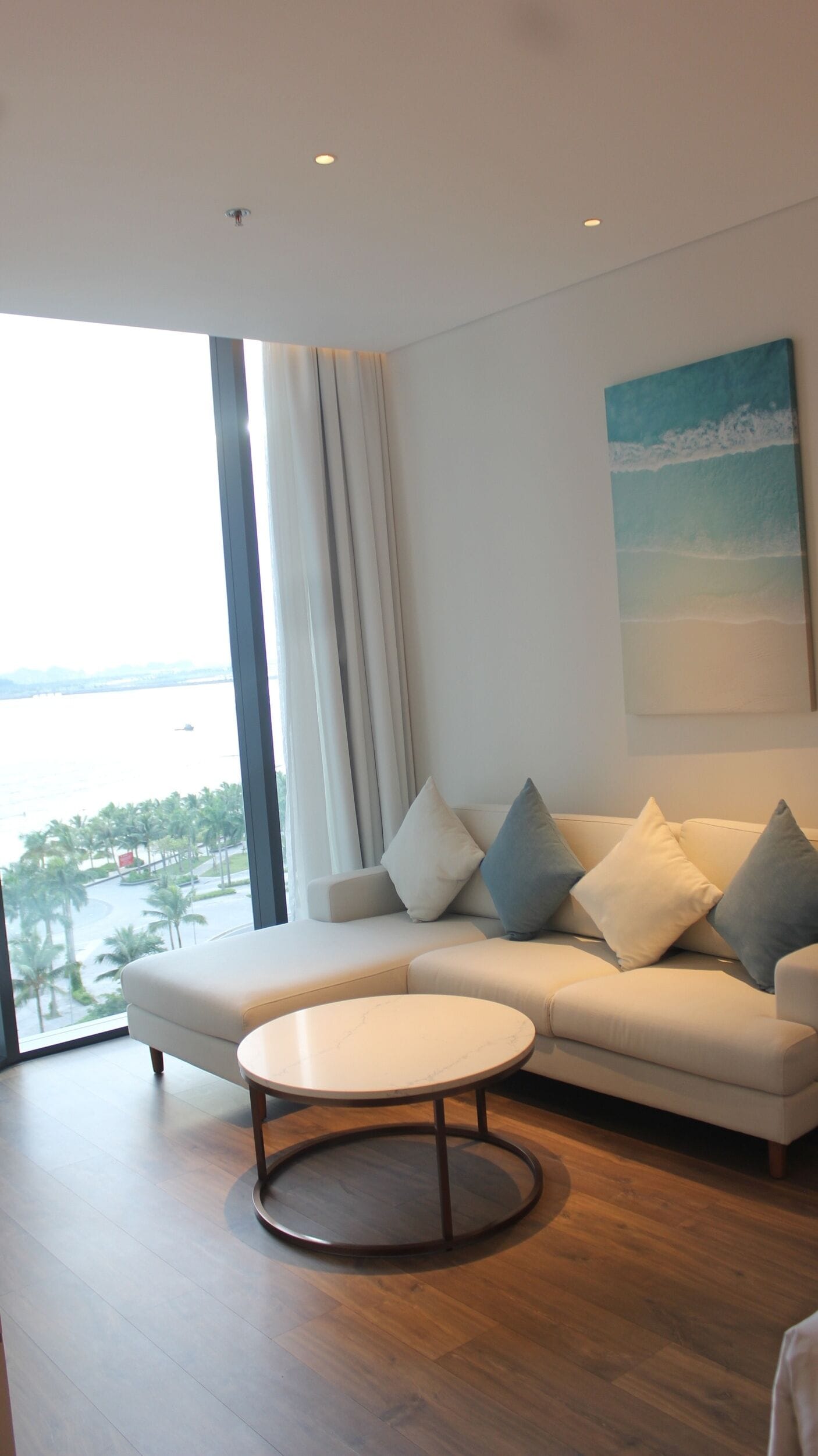 Deluxe tweepersoonskamer | Uitzicht op strand/zee